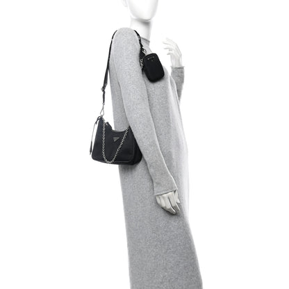 Prada Nylon Re-Edition 2005 Shoulder Bag Black 2 of 13