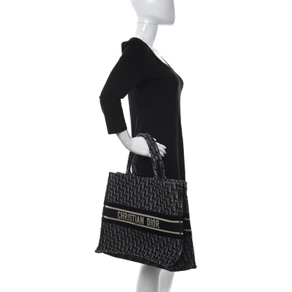 Christian Dior Oblique Velvet Book Tote Blue Multicolor 2 of 12