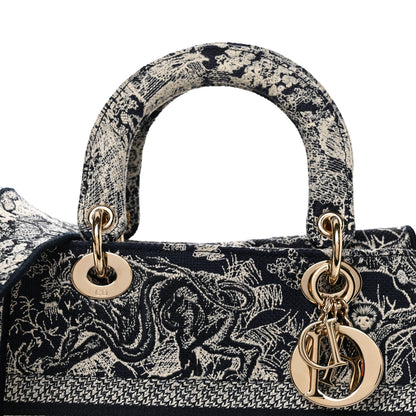 Christian Dior Canvas Toile De Jouy Reverse Embroidered Medium Lady D-Lite Navy 8 of 11