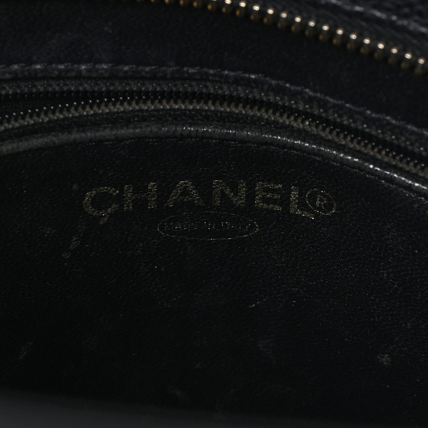 Caviar Quilted Medallion Tote Black