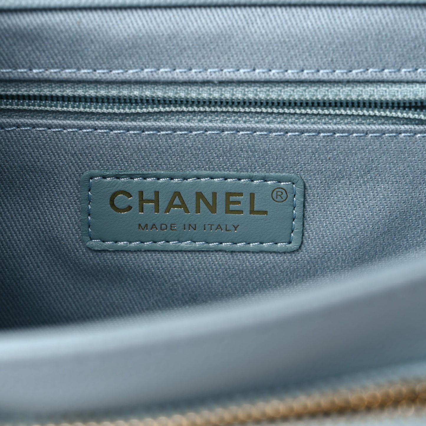 Caviar Quilted Small Business Affinity Flap Blue