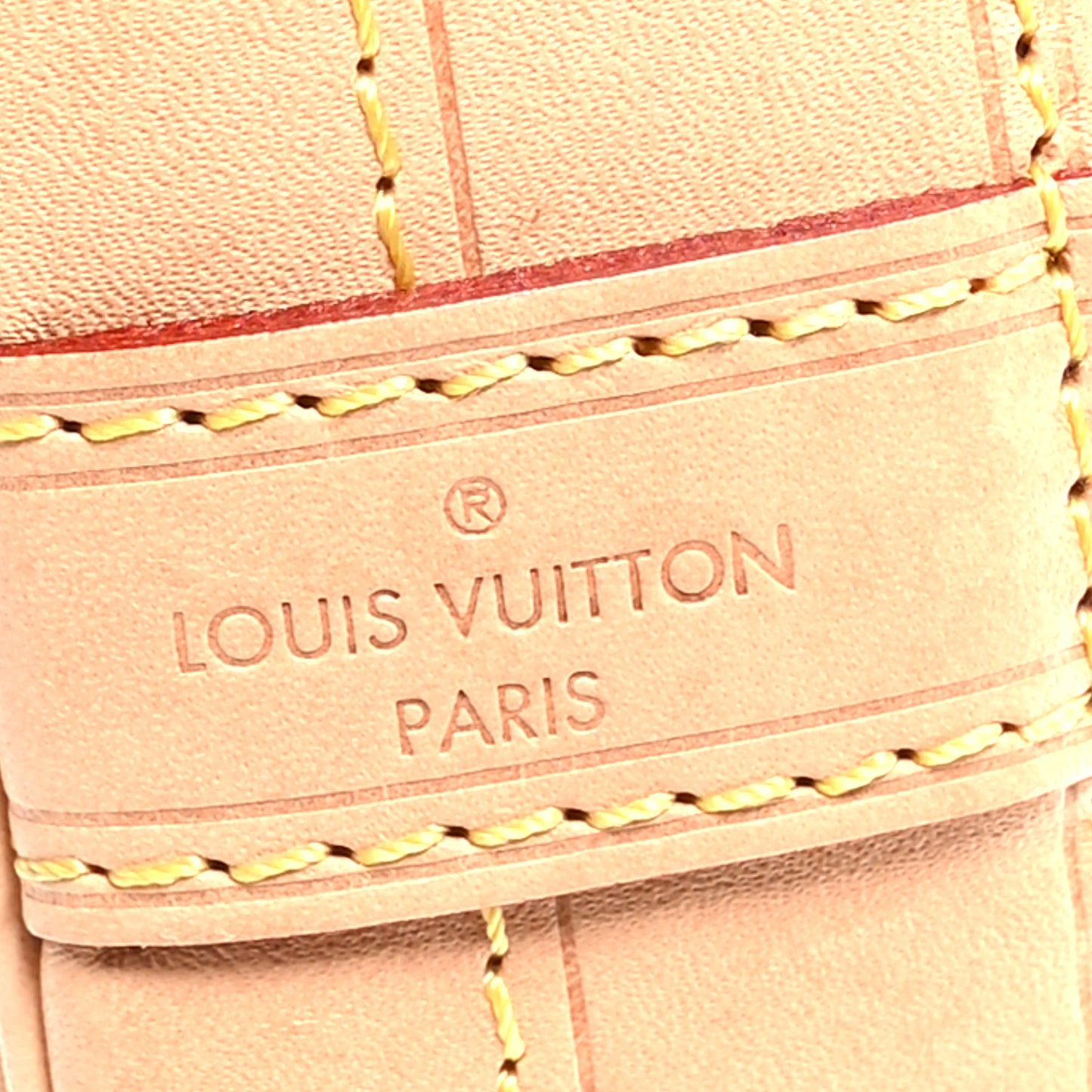 Monogram Noe