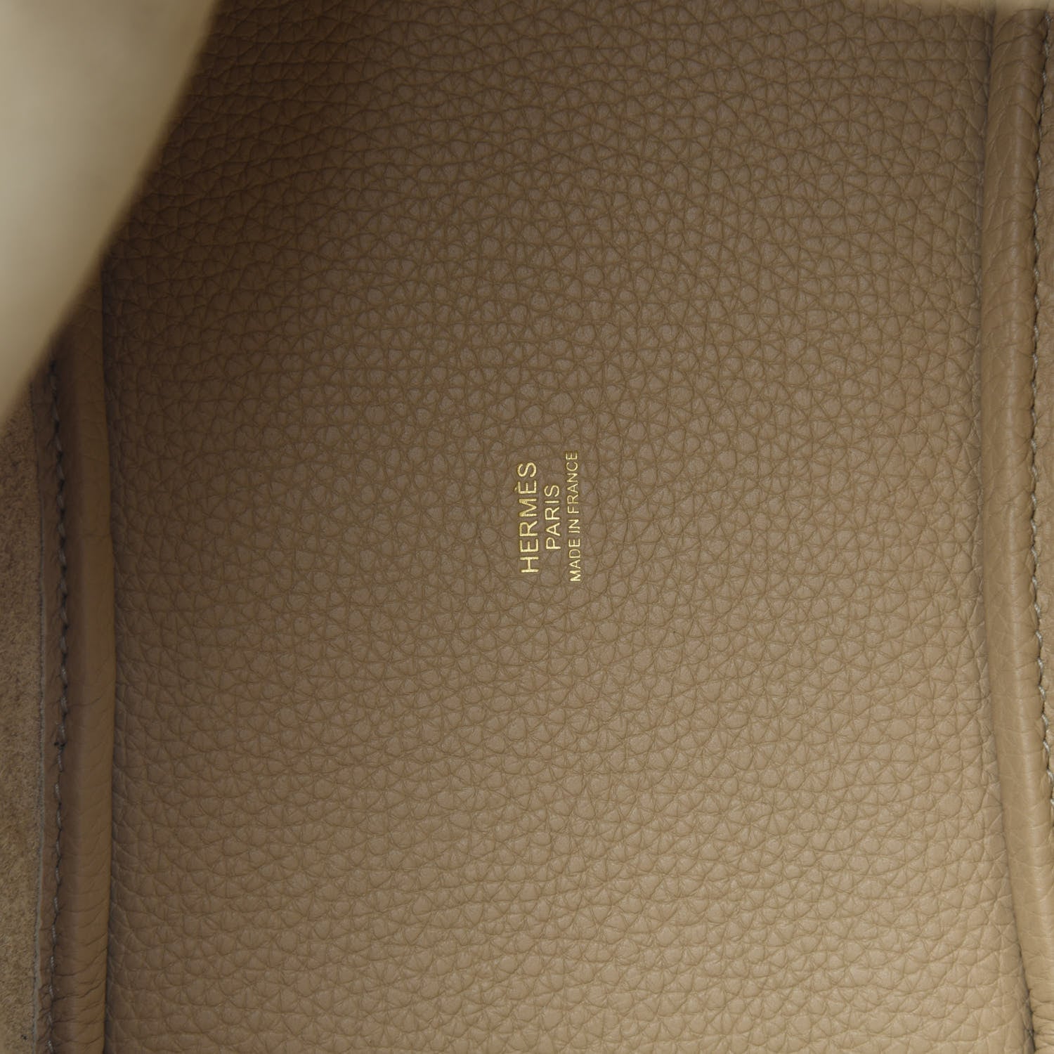 Hermes Taurillon Clemence Picotin Lock 18 PM Trench 8 of 11