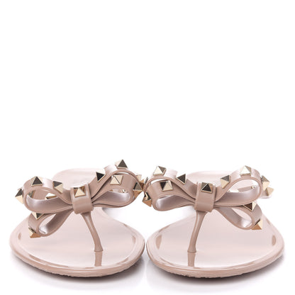 Valentino Garavani PVC Jelly Rockstud Bow Thong Sandals 40 Poudre 2 of 8