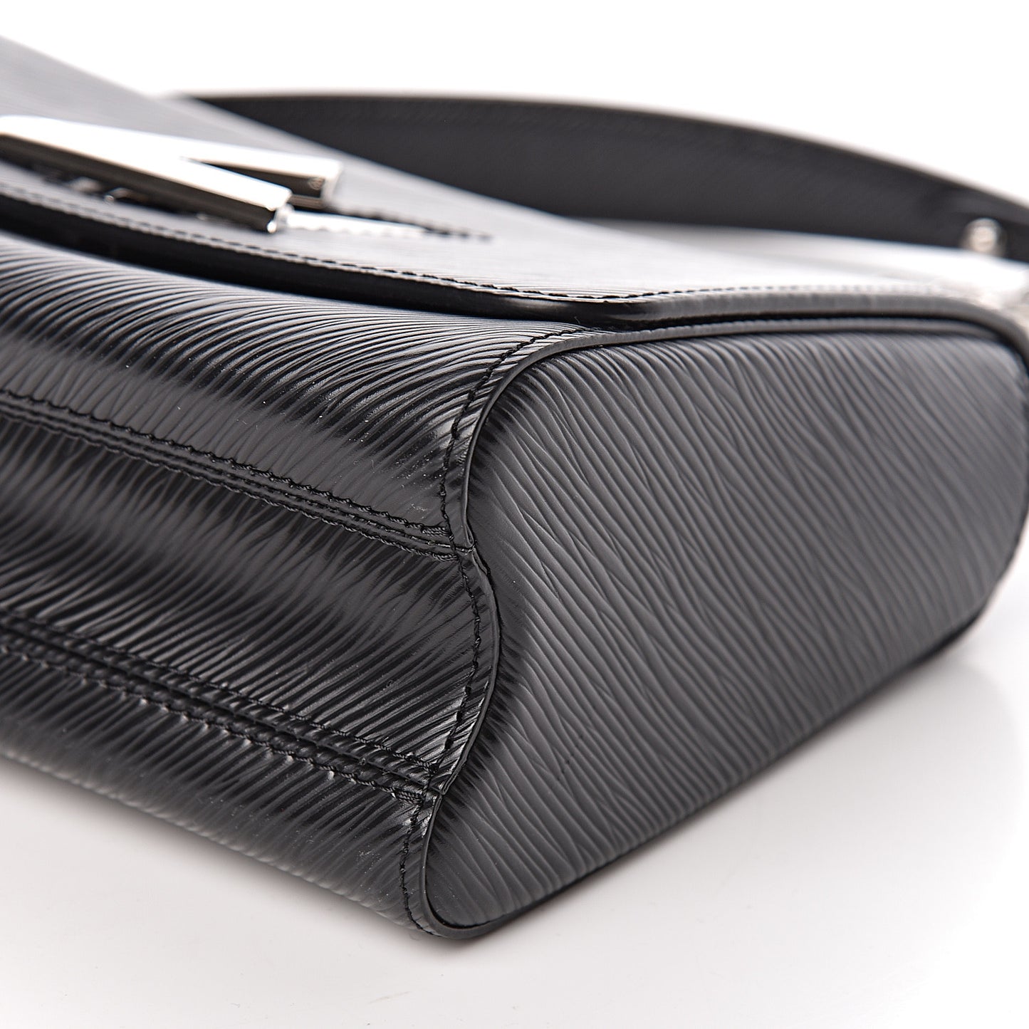 Epi Twist Shoulder Bag MM Black