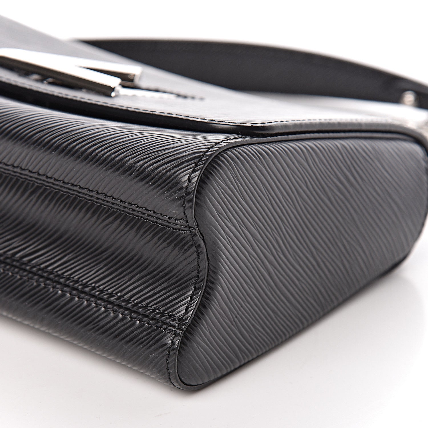 Louis Vuitton Epi Twist Shoulder Bag MM Black 8 of 10