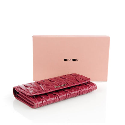 Miu Miu Matelasse Lux Flap Wallet Amarena 4 of 8
