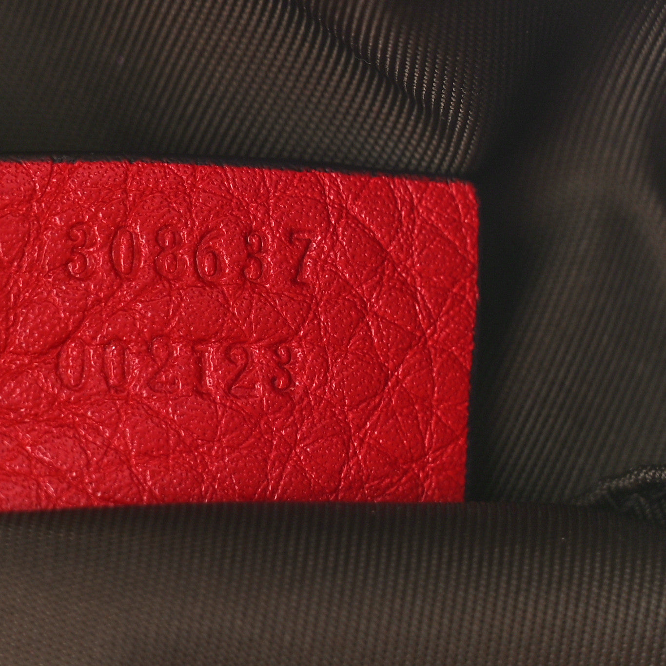 Pebbled Calfskin Soho Large Cosmetic Case Red