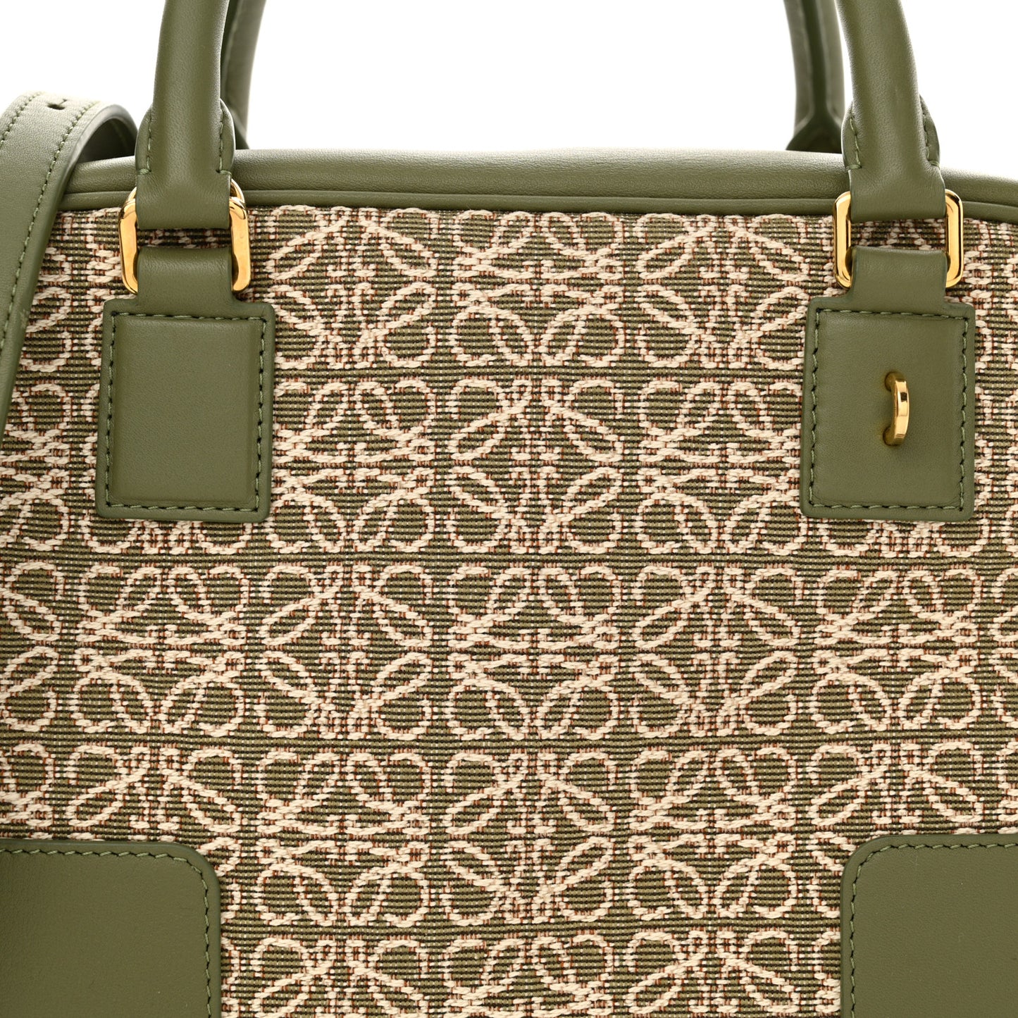 Jacquard Anagram Calfskin Amazona 19 Avocado Green