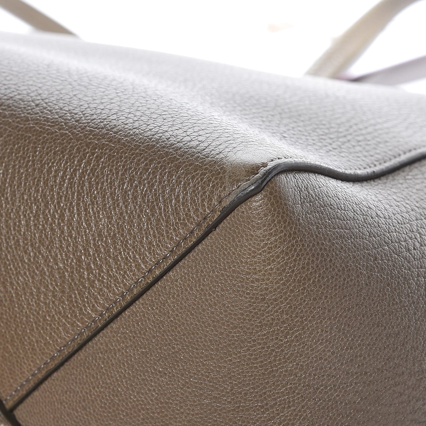Soft Grained Calfskin Small Belt Cabas Phantom Taupe