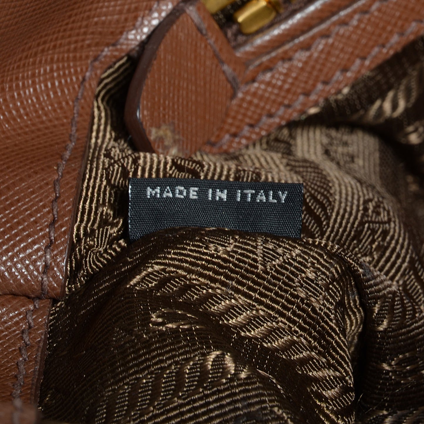 Saffiano Lux Large Double Zip Tote Cocoa