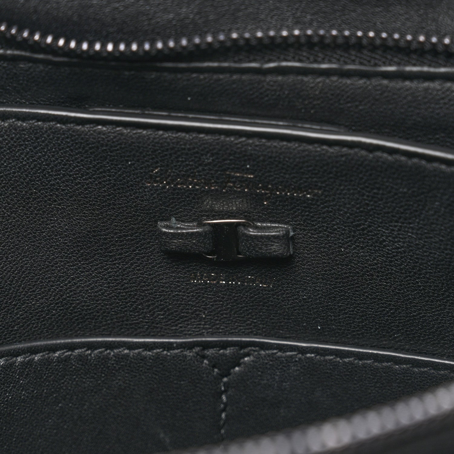 Salvatore Ferragamo Calfskin Medium Viva Bow Shoulder Bag Black 6 of 9