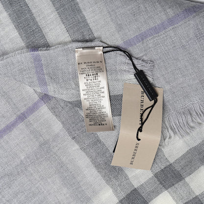 Burberry Cashmere Extra Fine Merino Wool Giant Check Crinkled Scarf Mid Grey 4 of 4
