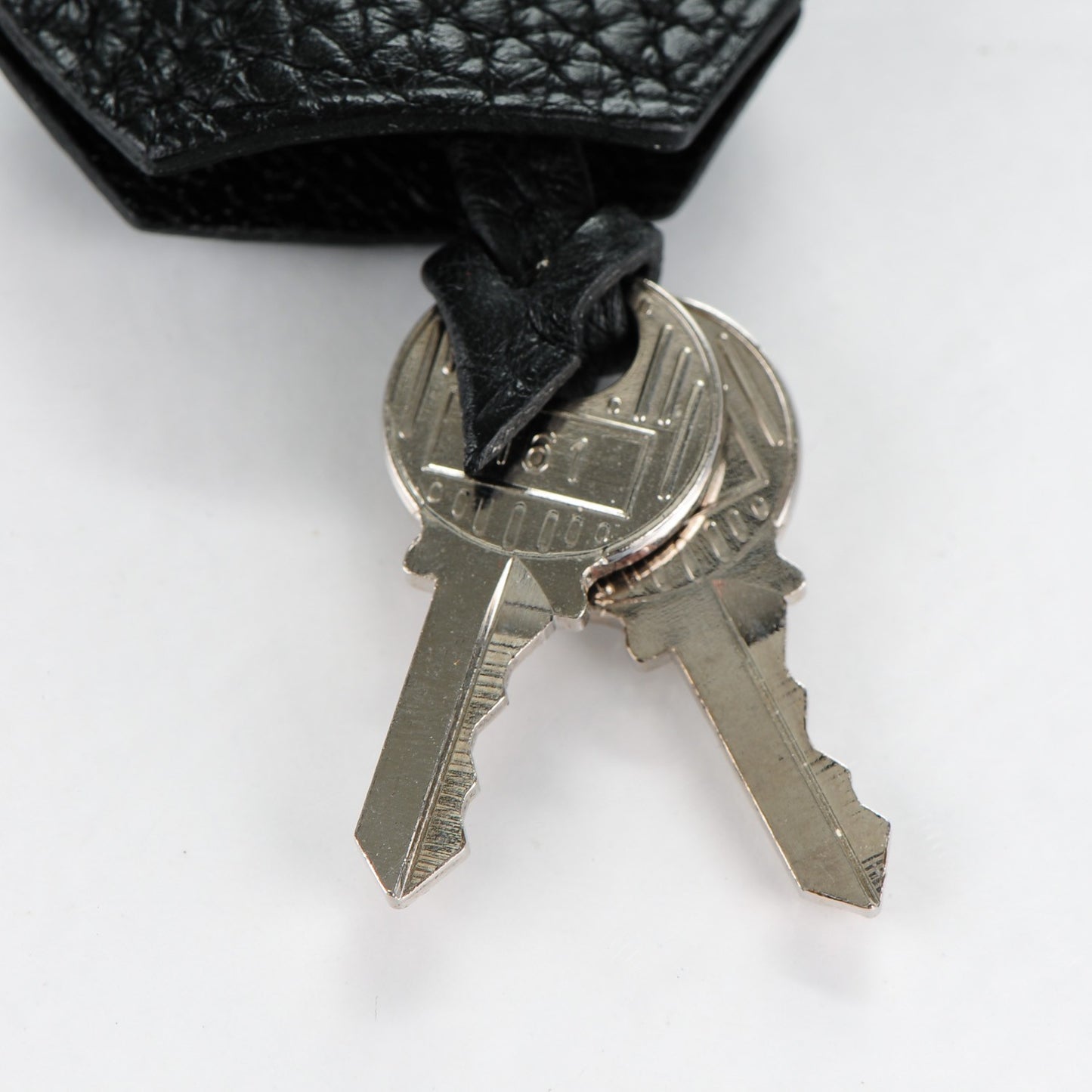 Taurillon Clemence Birkin 40 Black