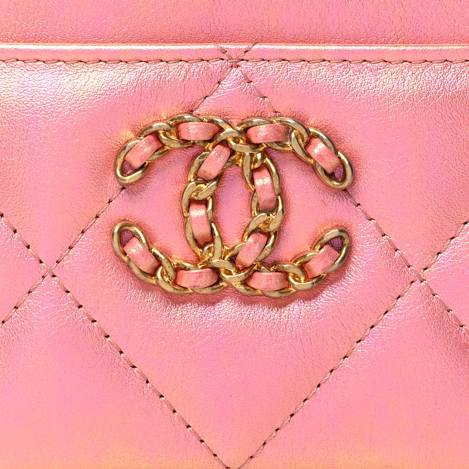 Chanel Iridescent Calfskin Quilted Chanel 19 Card Holder Pink 9 of 11