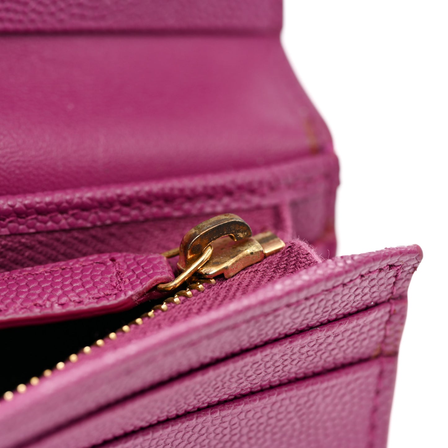 Grain De Poudre Matelasse Chevron Monogram Flap Card Case Dark Grape