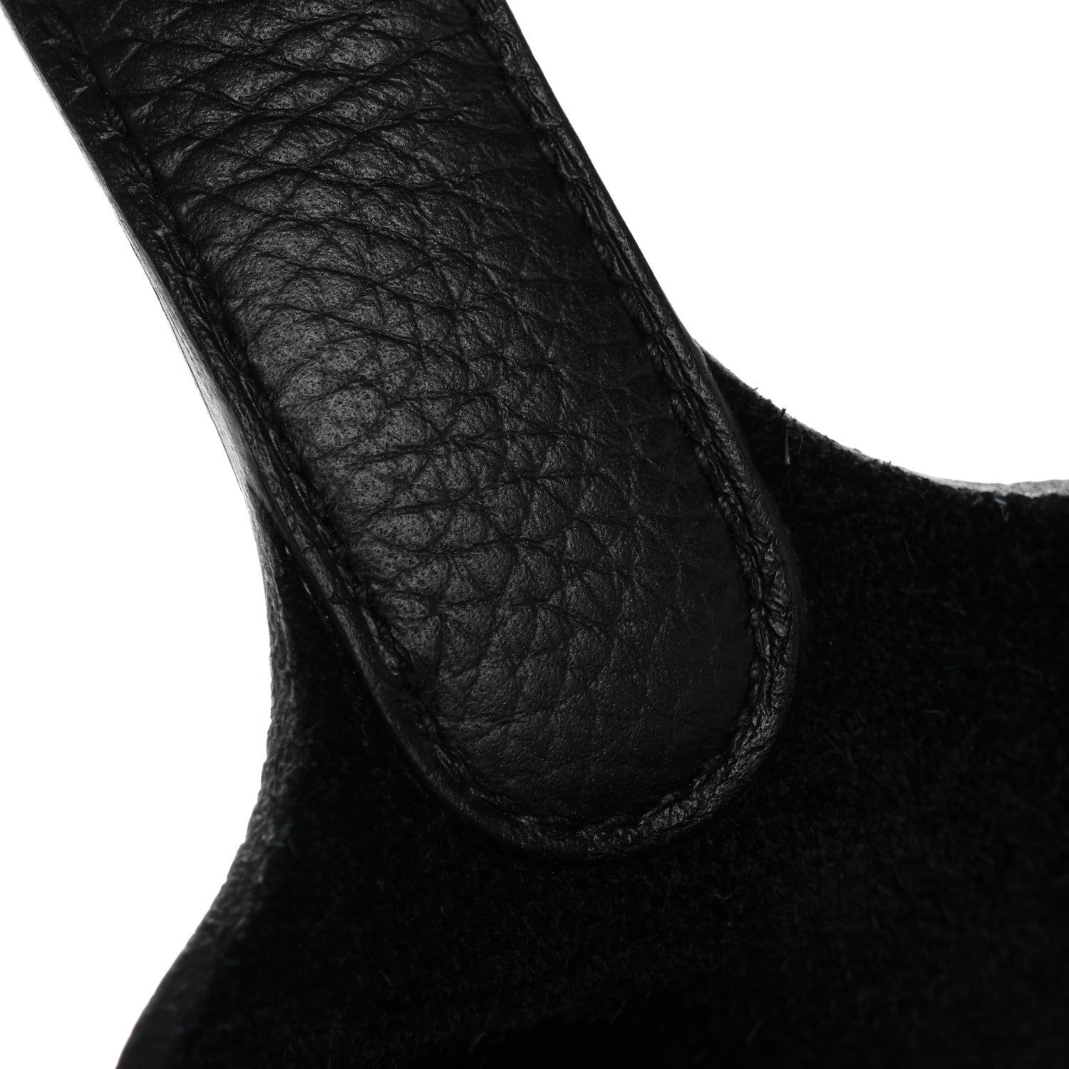 Hermes Taurillon Clemence Picotin Lock 18 PM Black 1863333