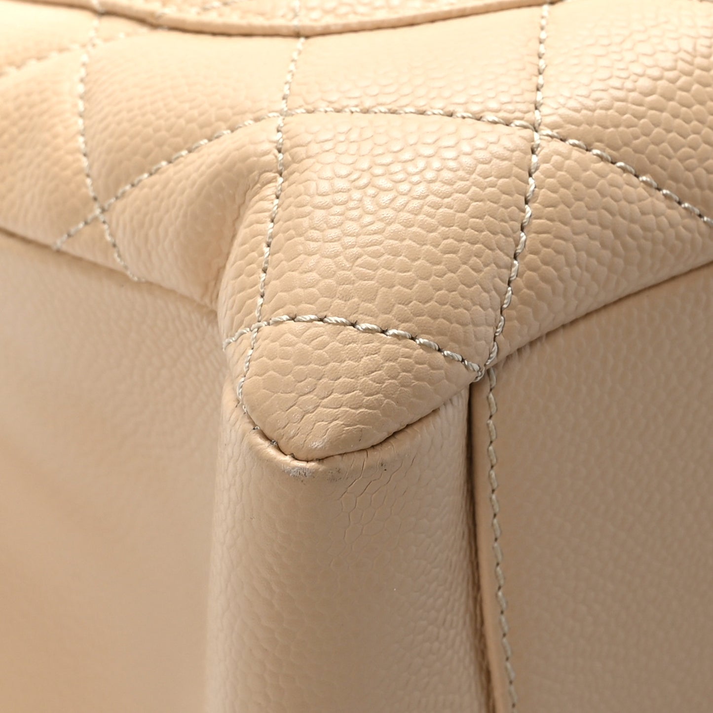 Caviar Quilted Grand Shopping Tote GST Beige Clair