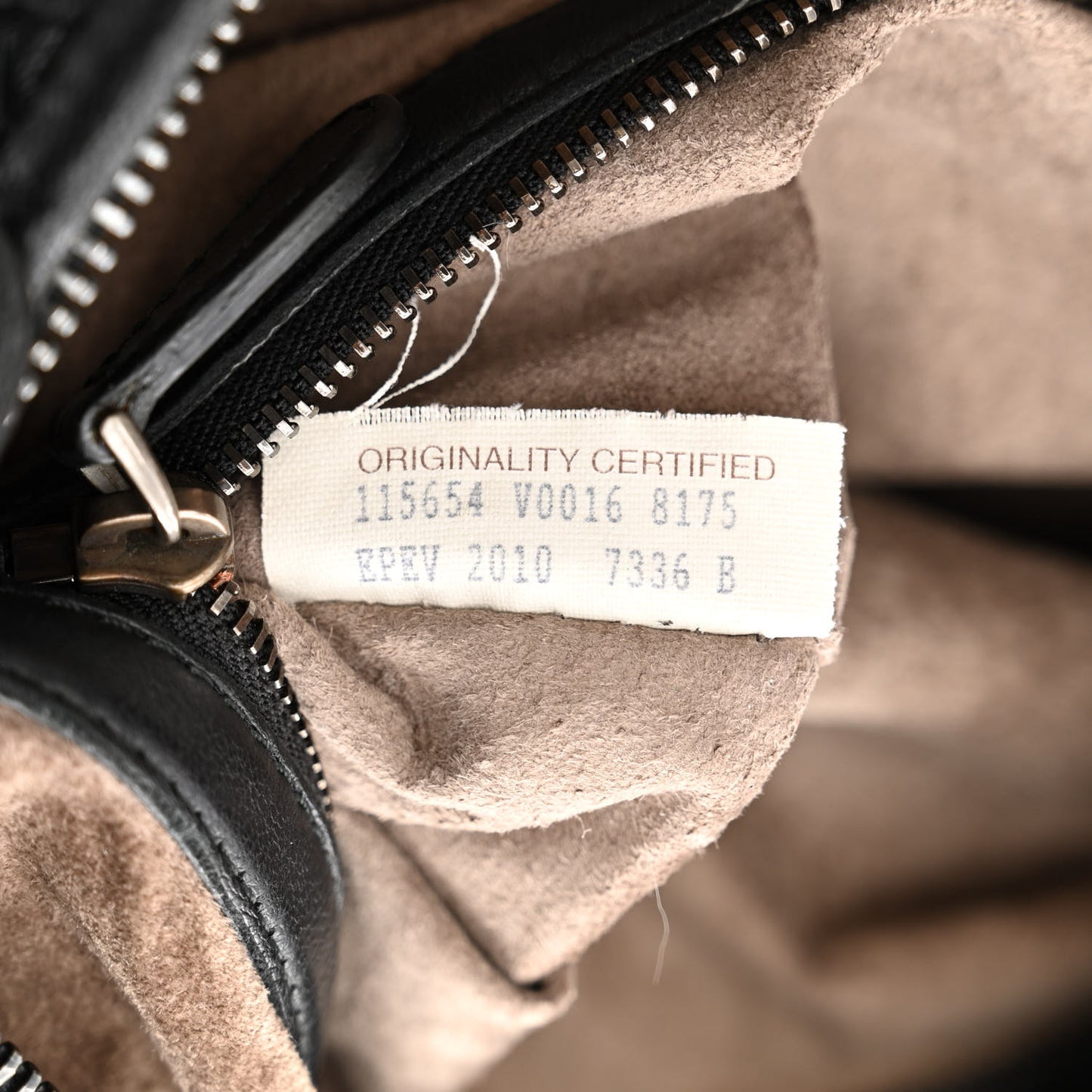 Nappa Intrecciato Large Veneta Hobo Black