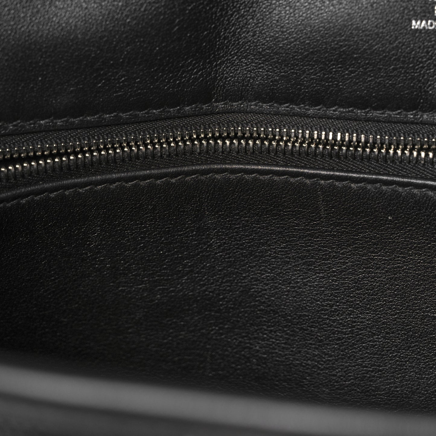 Swift Grain d'H Sac Berline 28 Black