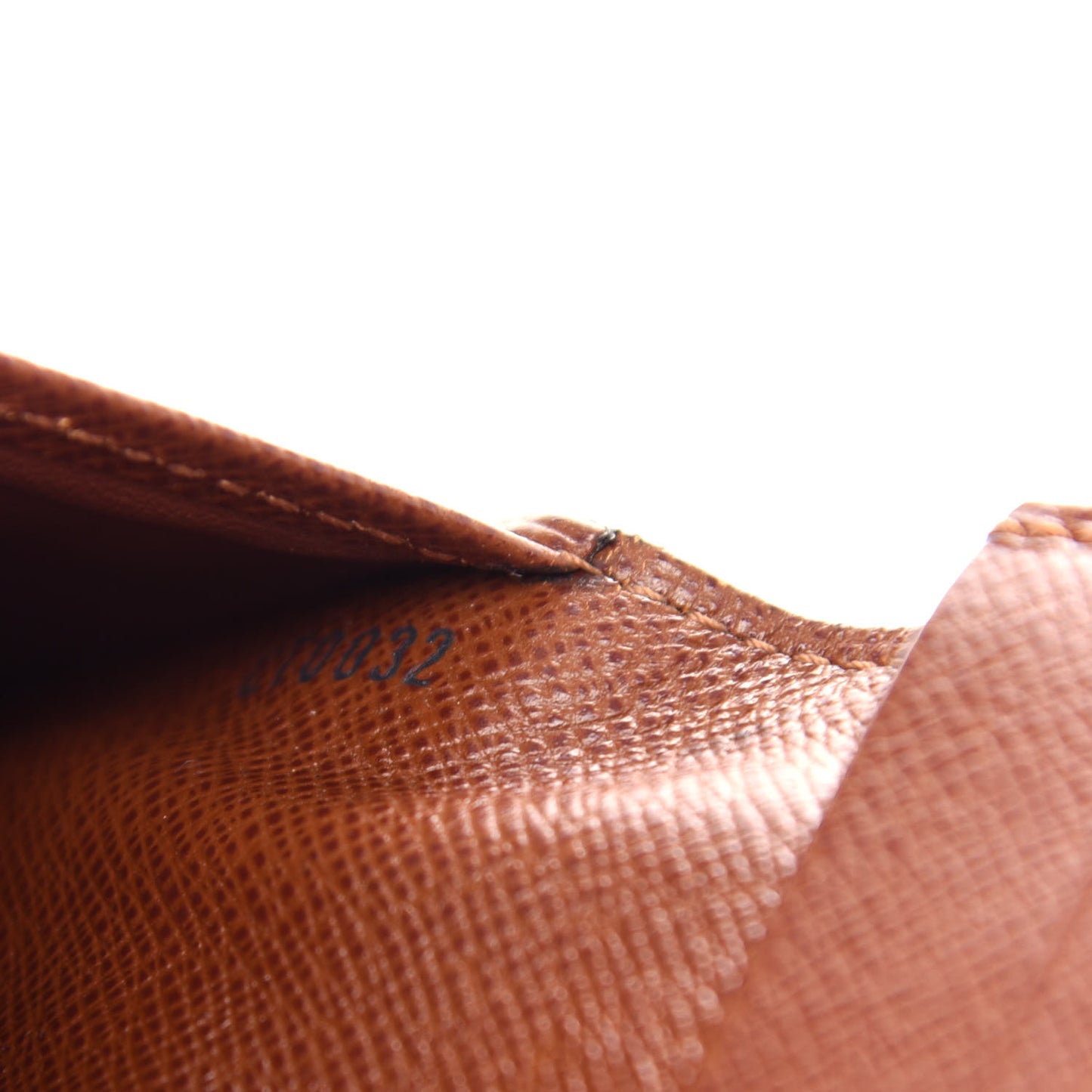 Monogram Porte-Cartes Credit Yen Checkbook Wallet