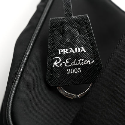 Prada Nylon Re-Edition 2005 Shoulder Bag Black 7 of 10