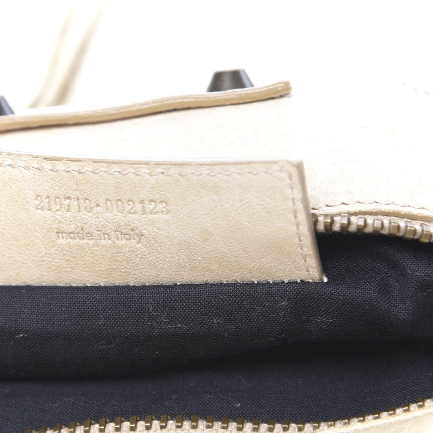 Agneau Classic Hardware Square Tote Ivory