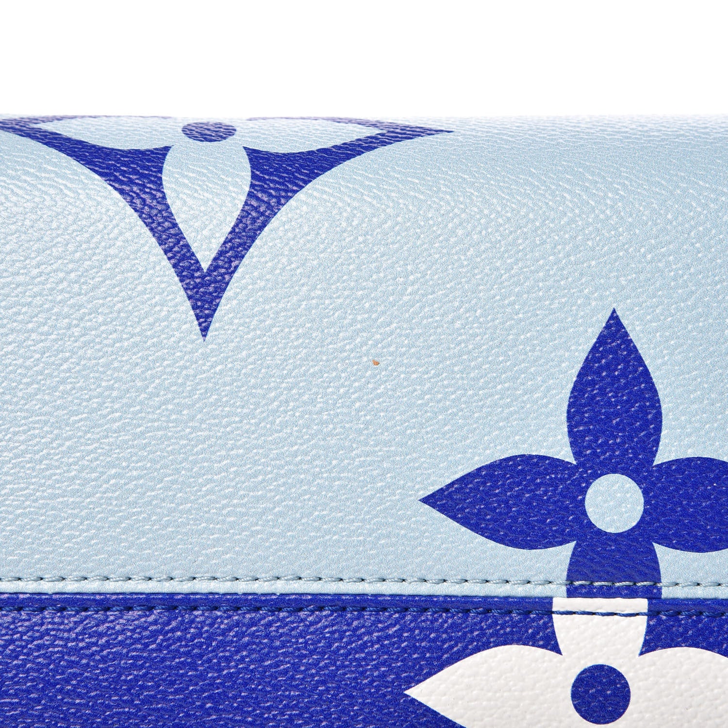 Louis Vuitton Monogram Giant Portofino Beach Onthego Blue 11 of 11