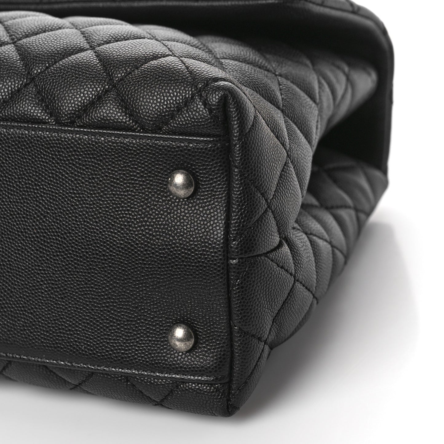 Caviar Quilted Medium Coco Handle Flap Black
