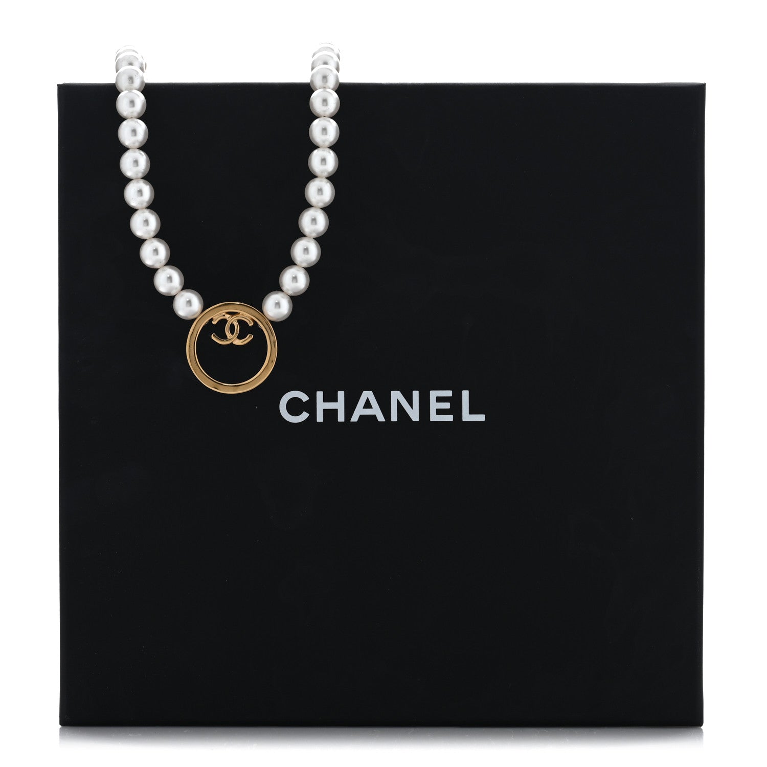 Chanel Pearl CC Round Long Necklace Gold White 5 of 5