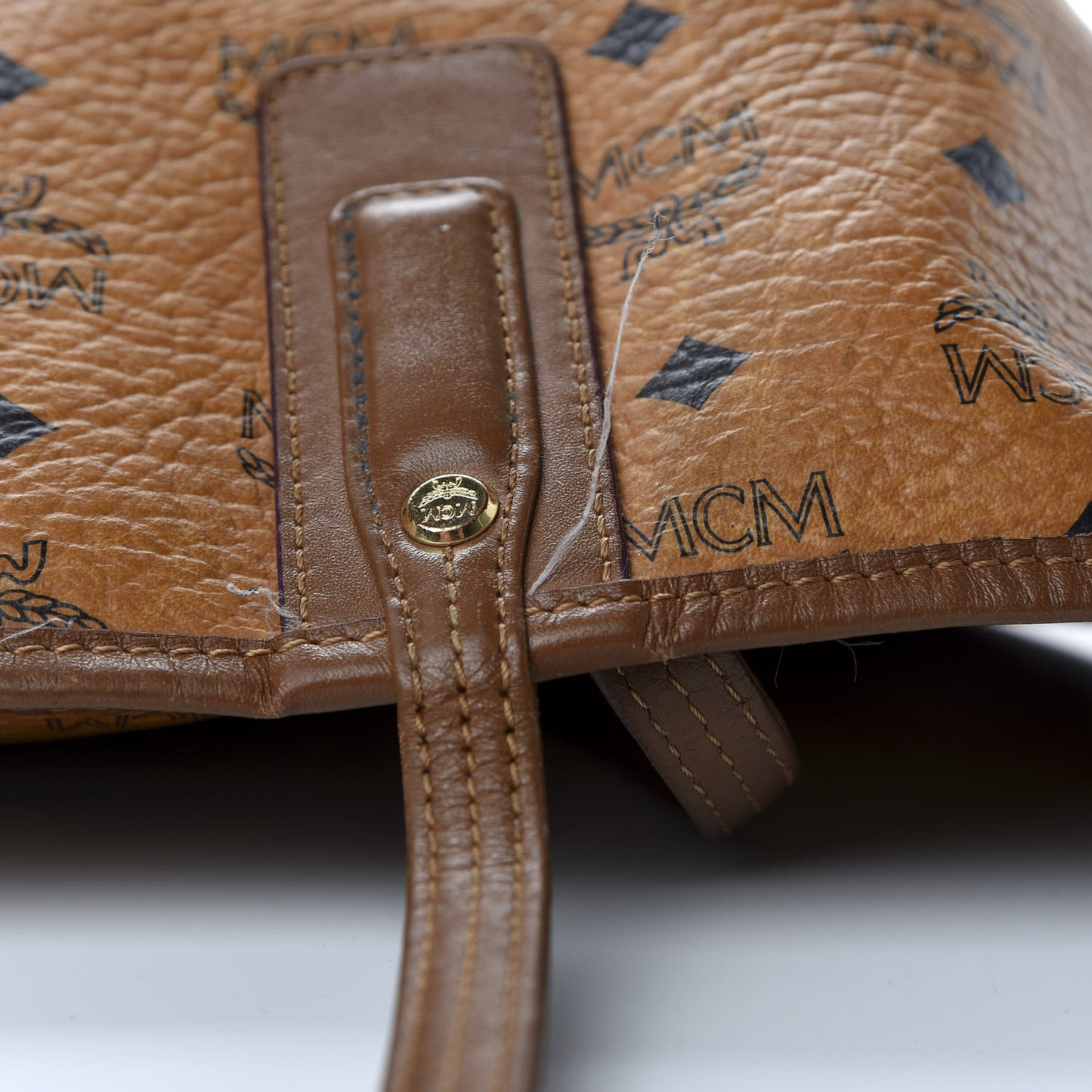 Visetos Medium Liz Reversible Shopper Tote Cognac