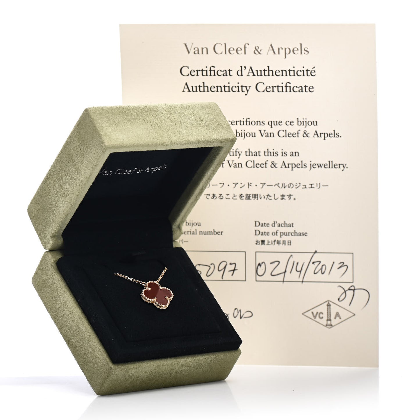 18K Yellow Gold Carnelian Vintage Alhambra Pendant Necklace