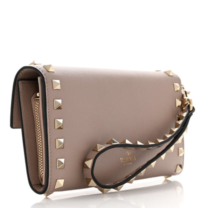 Valentino Garavani Calfskin Rockstud Wristlet Travel Wallet Poudre 3 of 9
