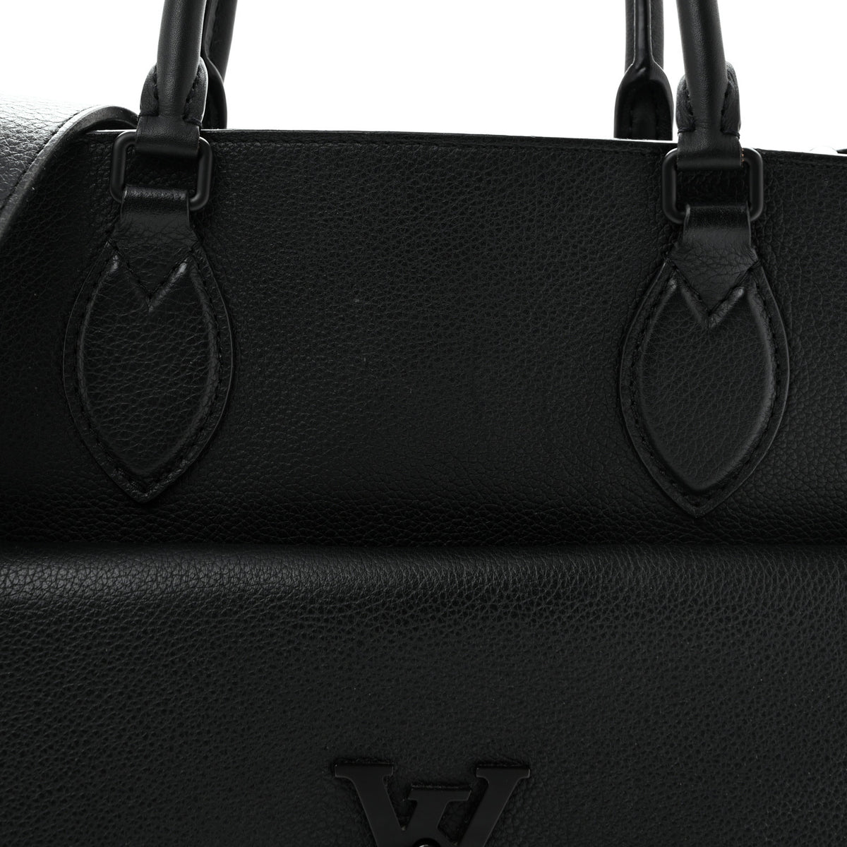Soft Calfskin Lockme Tote MM Black