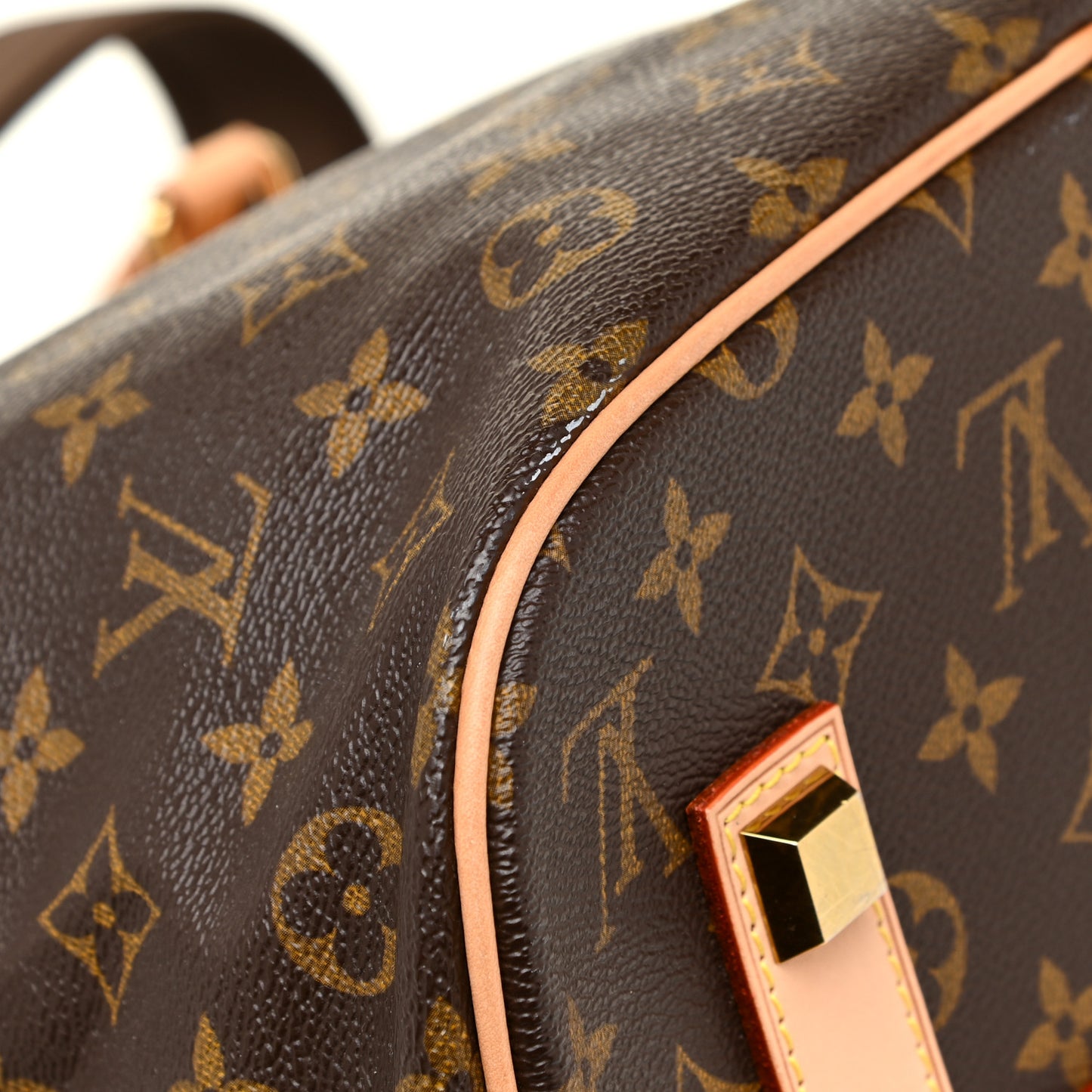 Monogram Neo