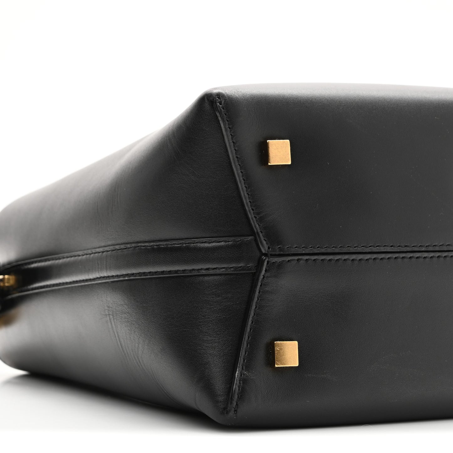 Shiny Calfskin Le 37 Bucket Bag Black