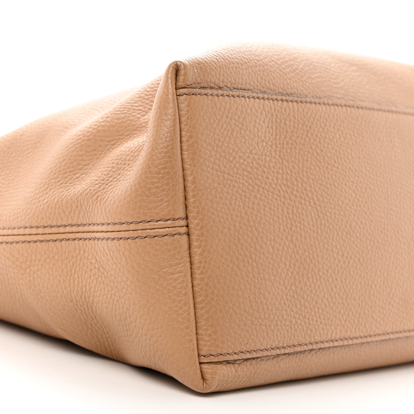 Pebbled Calfskin Medium Soho Chain Shoulder Bag Camelia