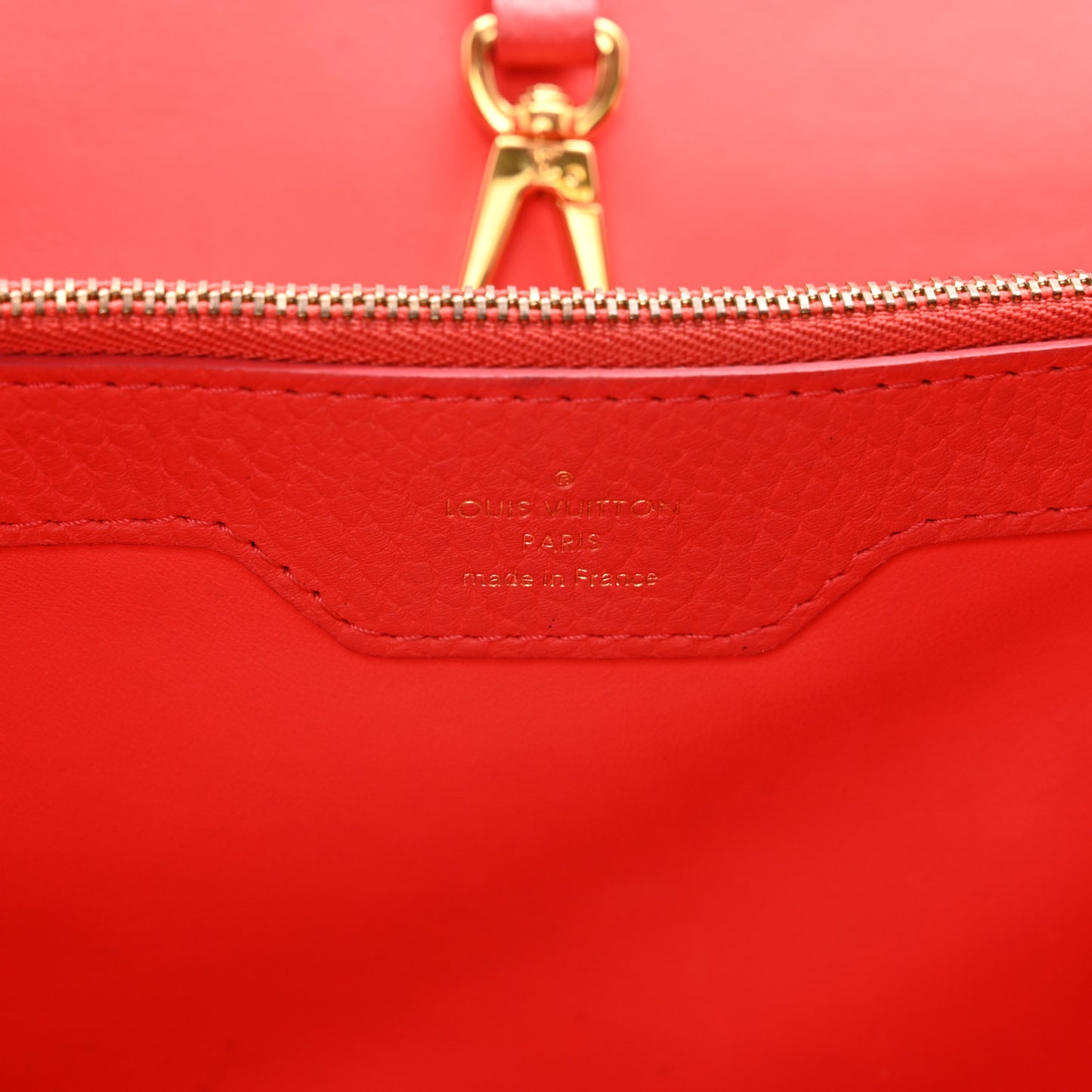 Taurillon Capucines MM Hibiscus Flamingo