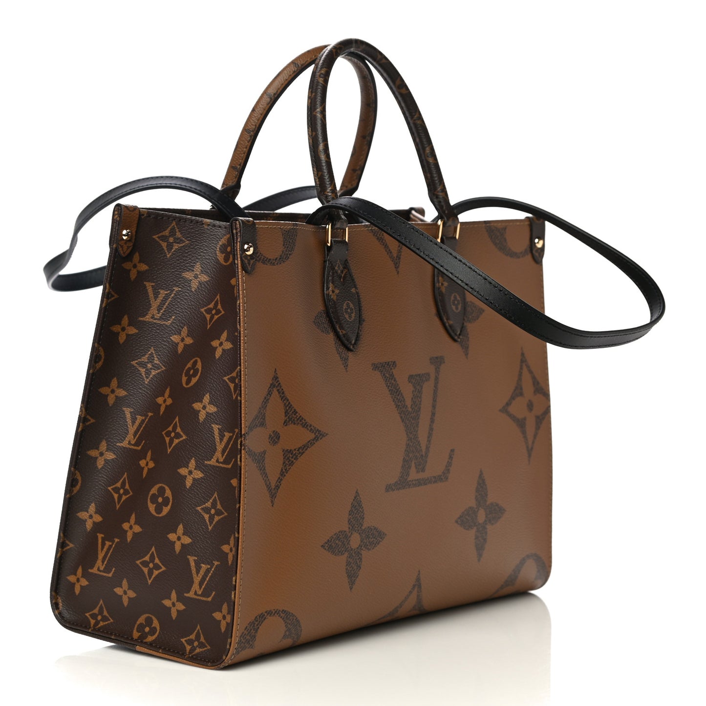 Reverse Monogram Giant Onthego MM