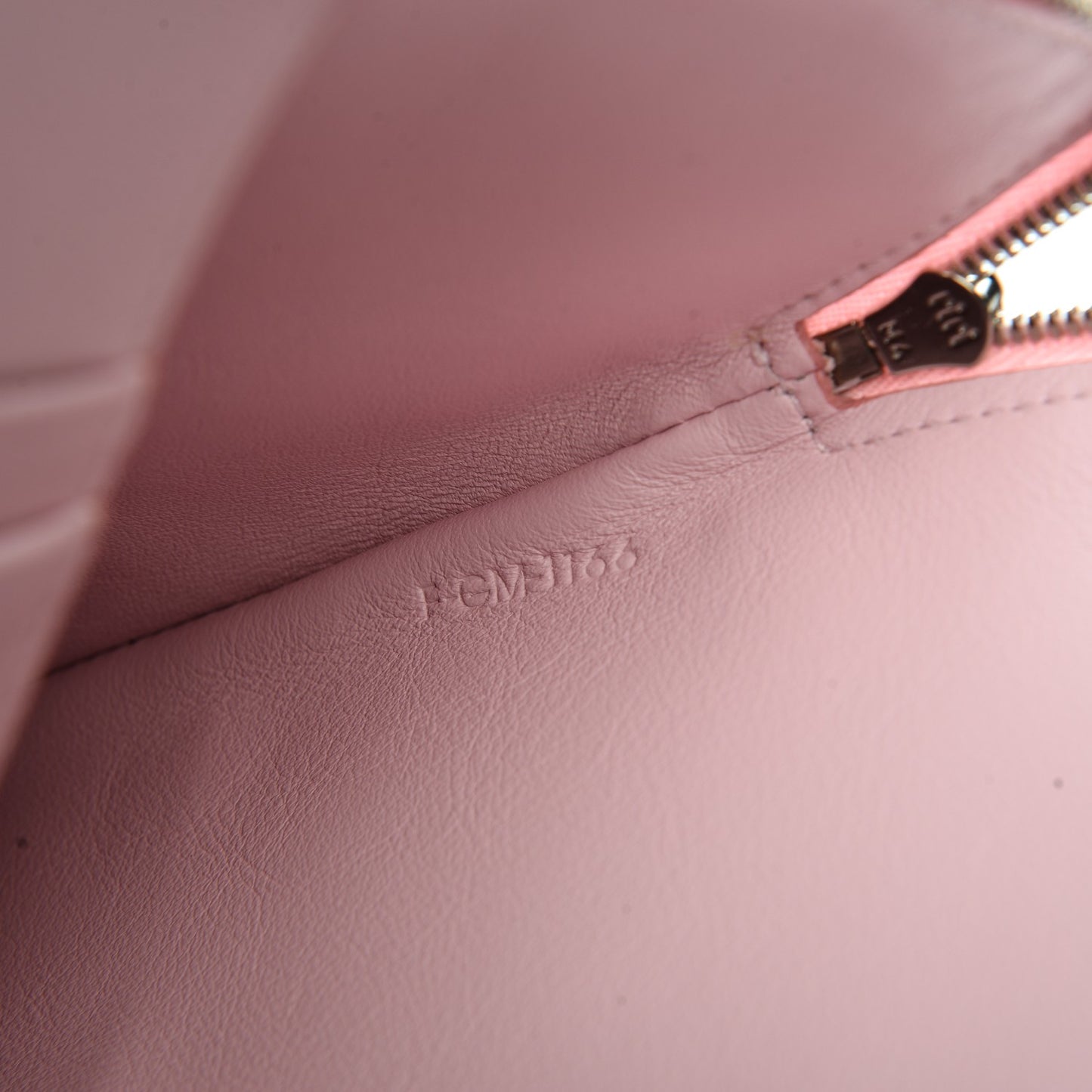 Lambskin Bi-Color Solo Clutch Pouch Pale Pink Espresso