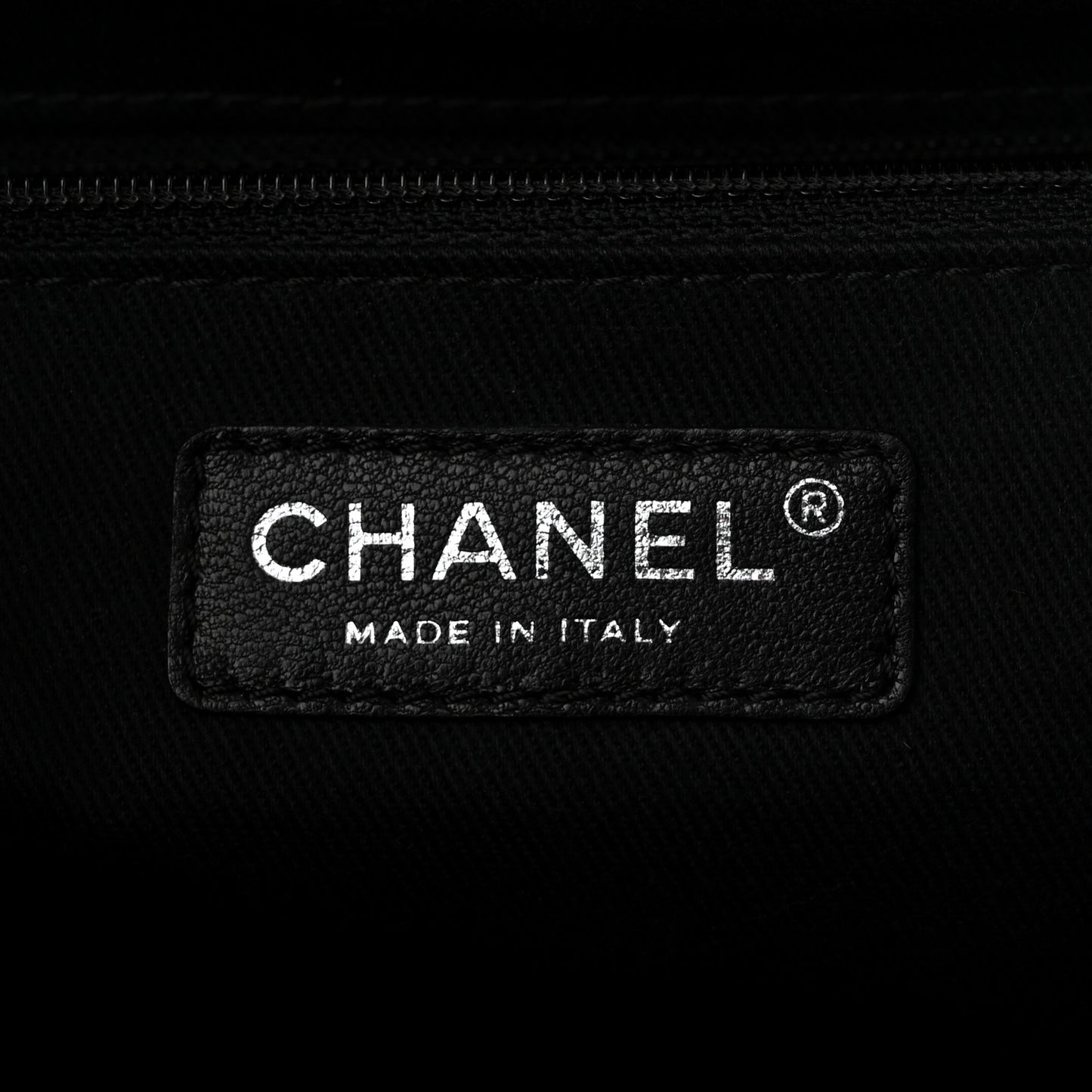 Quilted Grand Shopping Tote GST Black