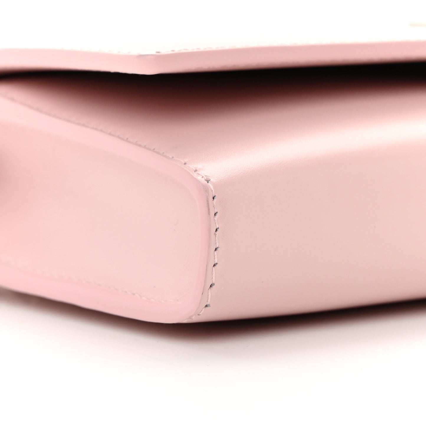 Box Calfskin 4G Wallet on Chain Pale Pink