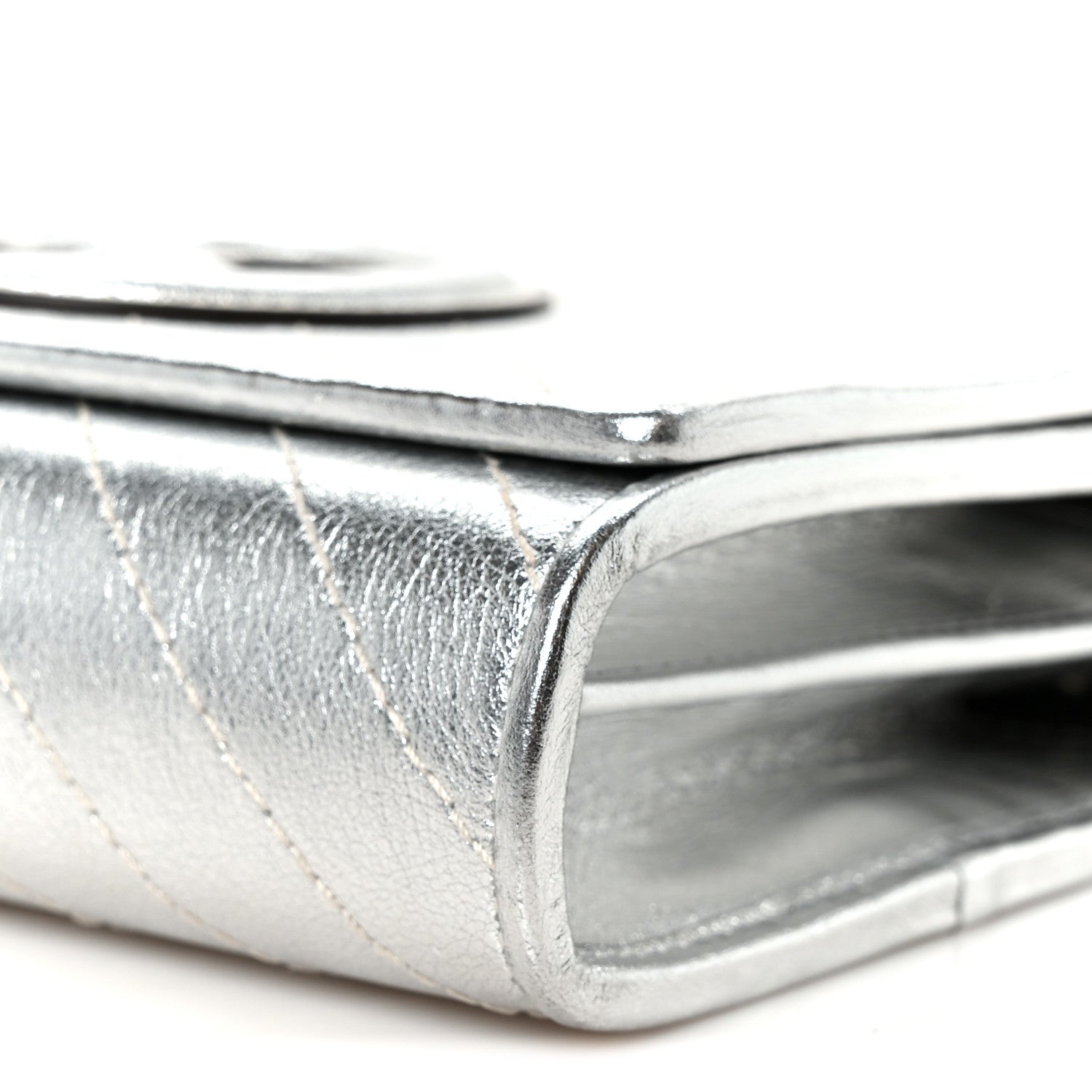 Gucci Metallic Sakai Be Green Calfskin Diagonal Stitched Blondie Wallet on Chain Silver 10 of 10