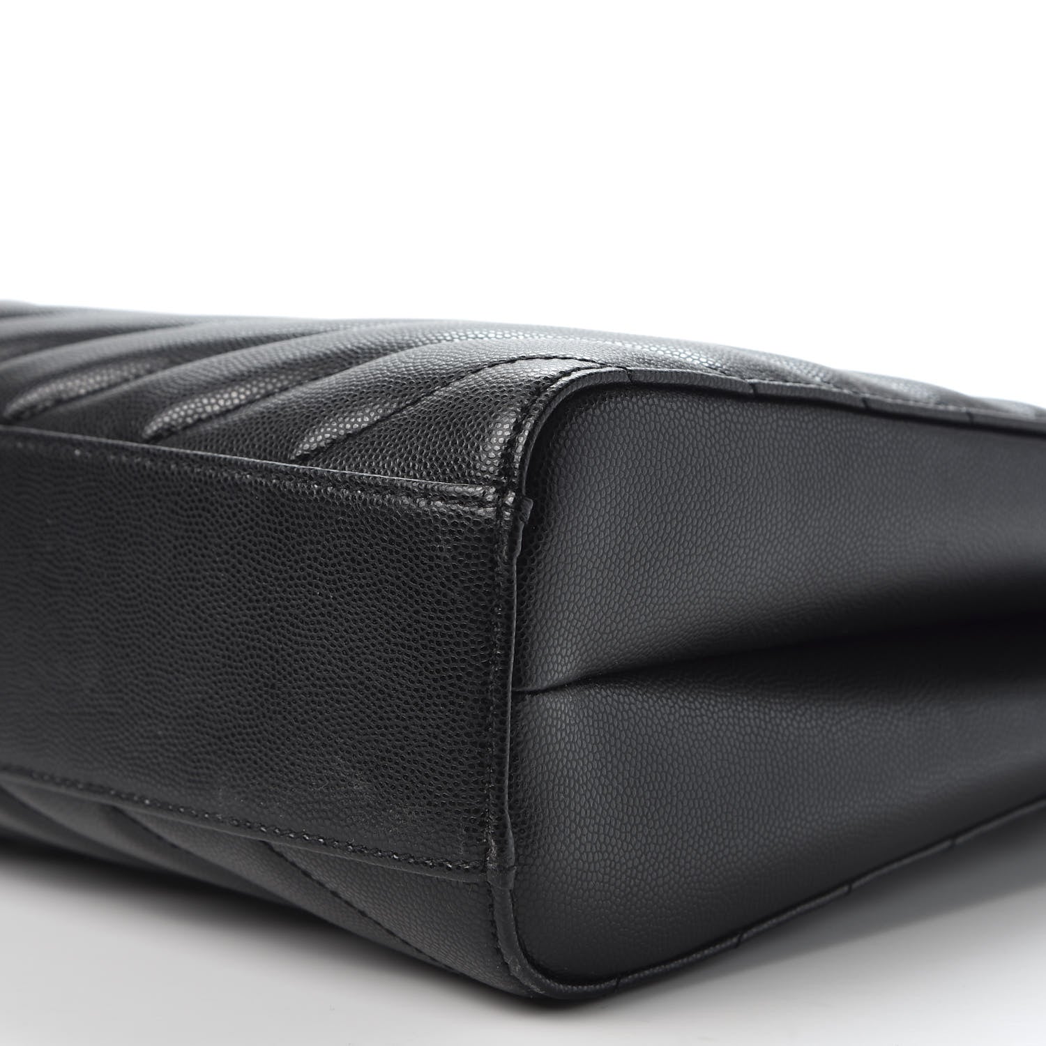 Saint Laurent Grain De Poudre Matelasse Chevron Medium Tribeca Shopping Bag Black 6 of 9