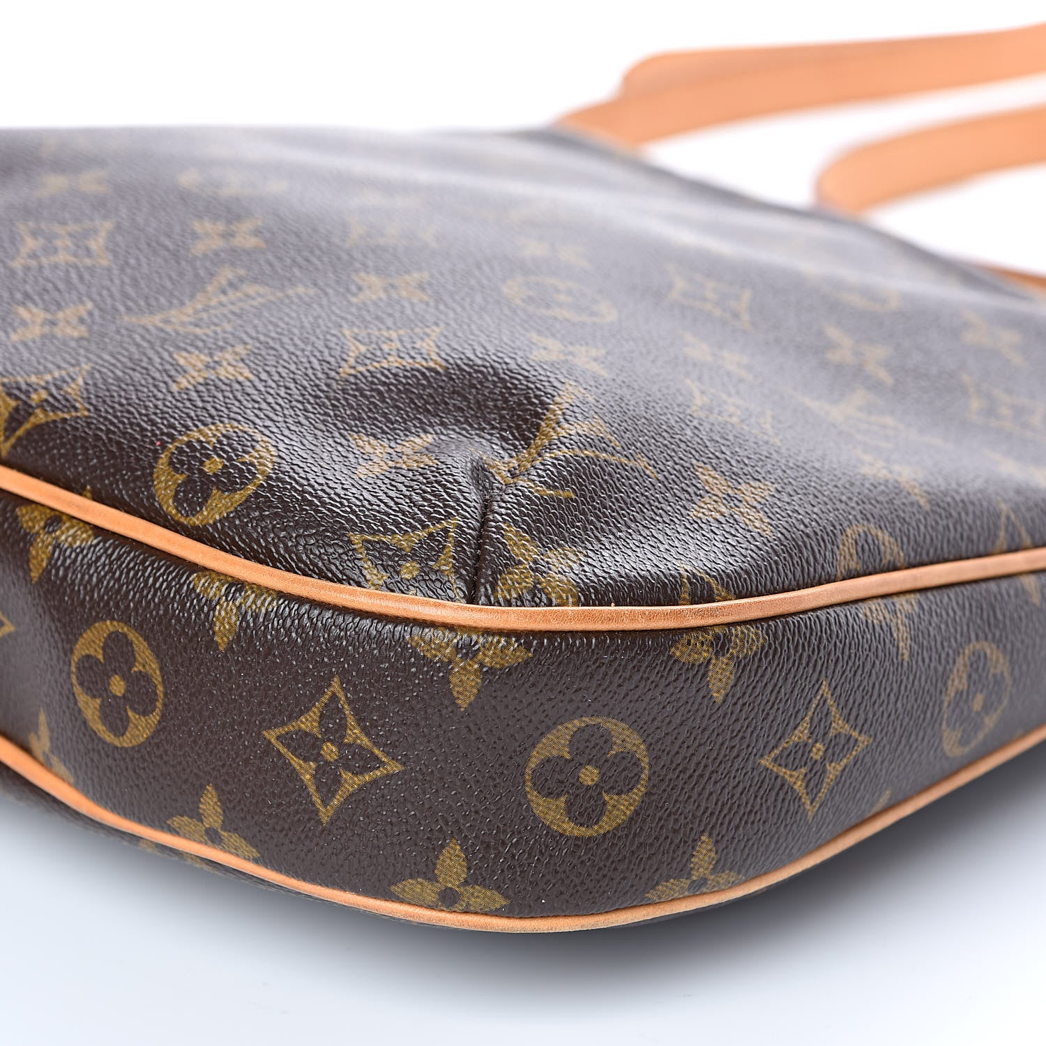 Louis Vuitton Monogram Odeon MM 10 of 15