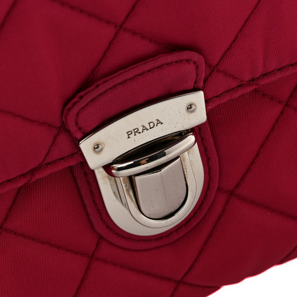 Tessuto Nylon Impuntura Flap Chain Bag Ibisco