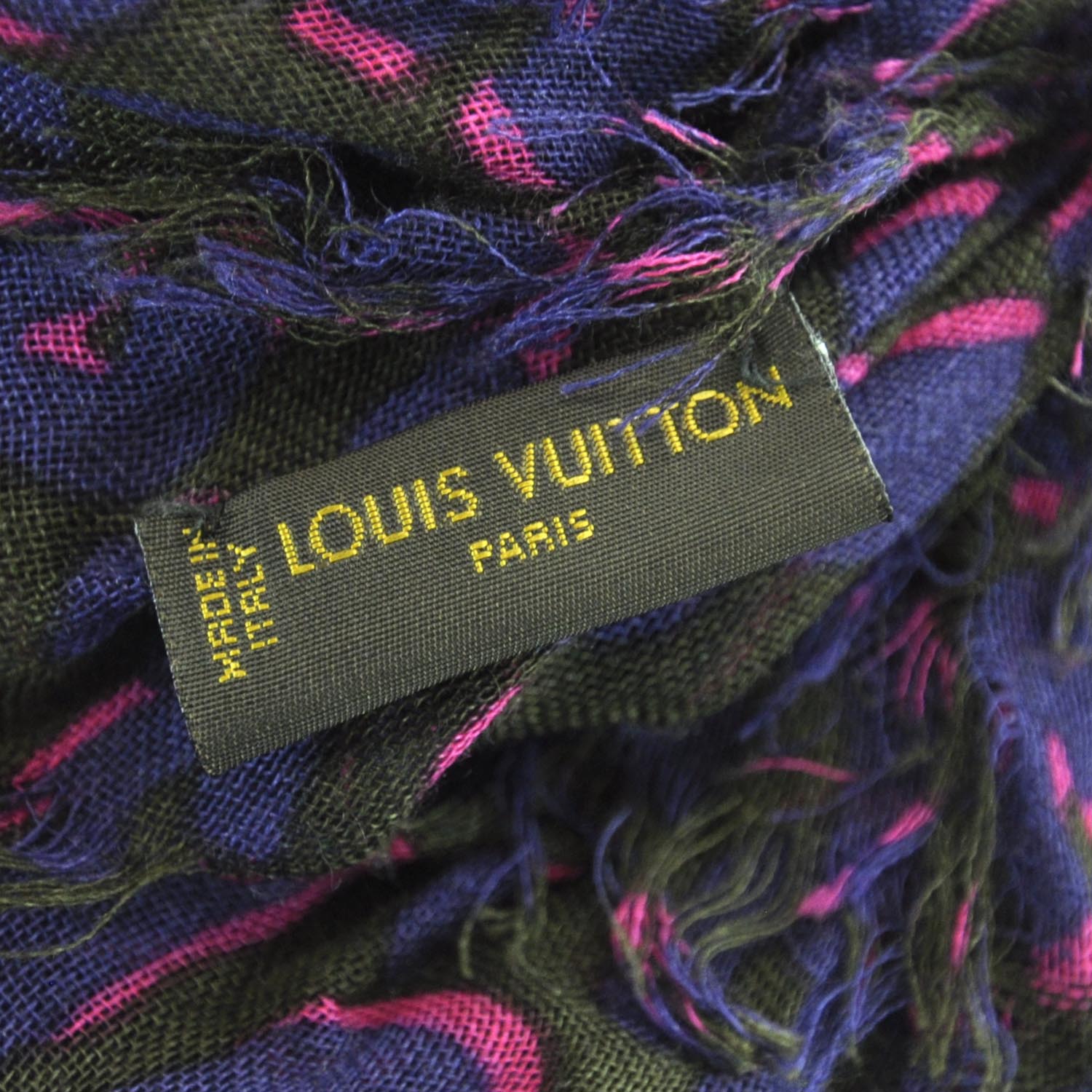 Louis Vuitton Cashmere Silk Leopard Stole 3 of 5