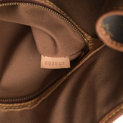 Louis Vuitton Monogram Batignolles Horizontal 7 of 20