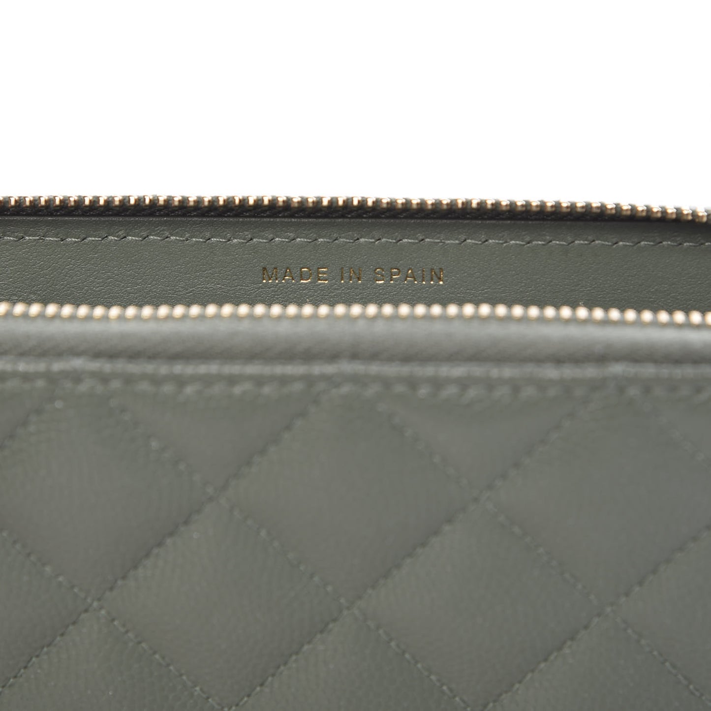Iridescent Caviar Quilted Medium Zip Around Wallet Light Green