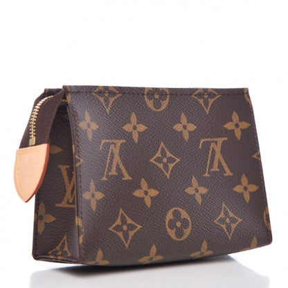 Louis Vuitton Monogram Toiletry Pouch 15 3 of 7
